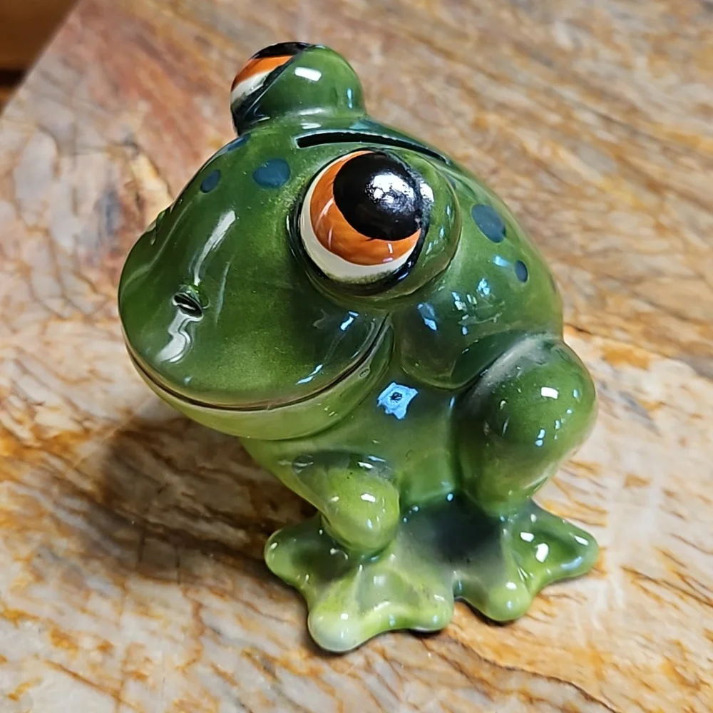 Vintage ceramic Green Frog Toad Piggy Coin Bank